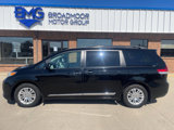 Used 2014 Toyota Sienna XLE w/ Entertainment Package image 2