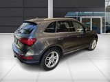 Used 2017 Audi Q5 2.0T Premium Plus w/ Technology Package image 5