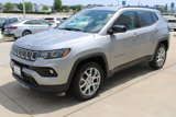 Used 2022 Jeep Compass Latitude image 3