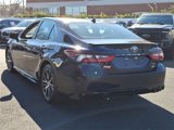 Used 2022 Toyota Camry SE image 4