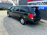 Used 2012 Dodge Grand Caravan SXT image 3