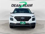 Used 2022 Hyundai Venue SE image 3