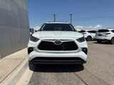 Used 2023 Toyota Highlander LE image 3