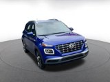 Used 2023 Hyundai Venue Limited image 3