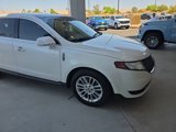 Used 2013 Lincoln MKT AWD image 3