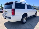Used 2018 Chevrolet Suburban LT image 3