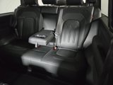 Used 2022 Land Rover Defender 90 X-Dynamic S image 5