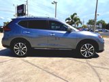Used 2020 Nissan Rogue SL image 2