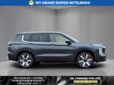 New 2025 Mitsubishi Outlander SEL image 2