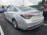 Used 2016 Hyundai Sonata SE image 2