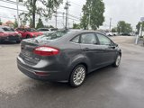 Used 2015 Ford Fiesta Titanium image 3