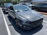 Used 2023 Hyundai Elantra Limited image 3