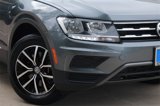 Used 2021 Volkswagen Tiguan SE image 2
