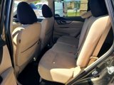 Used 2016 Nissan Rogue SV image 4