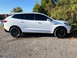 Used 2019 Buick Enclave Essence image 2