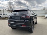 New 2025 Jeep Compass Limited w/ High Altitude Package image 3