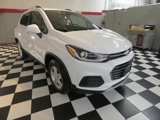 Used 2022 Chevrolet Trax LT w/ Driver Confidence Package image 3