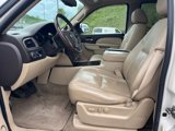 Used 2011 GMC Yukon Denali image 3