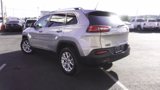 Used 2015 Jeep Cherokee Latitude image 4