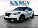 Used 2020 Nissan Kicks SV image 2
