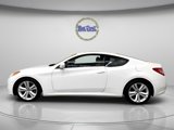 Used 2010 Hyundai Genesis 3.8 image 4