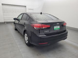Used 2017 Kia Forte LX image 5