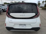 Used 2023 Kia Soul LX image 4