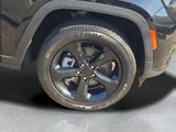 Used 2021 Jeep Grand Cherokee L Laredo image 4