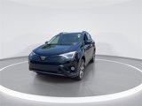 Used 2018 Toyota RAV4 XLE image 3