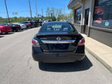 Used 2015 Nissan Altima 2.5 S w/ Sport Value Package image 3