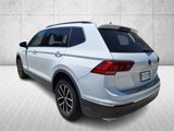 Used 2021 Volkswagen Tiguan SE image 3