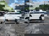 Used 2019 GMC Yukon XL SLT image 2