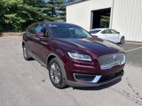 Used 2019 Lincoln Nautilus Select image 3