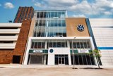 Used 2016 Volkswagen Jetta SE image 2