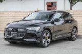 Used 2022 Audi e-tron Premium Plus image 3