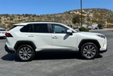 Used 2021 Toyota RAV4 XLE Premium image 3