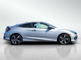 Used 2016 Honda Civic Touring image 4