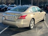 Used 2015 Nissan Altima 2.5 SV image 5