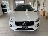 Certified 2022 Volvo XC60 B5 Momentum image 2