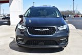 Used 2022 Chrysler Pacifica Touring-L image 3