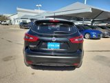 Used 2022 Nissan Rogue Sport S image 5