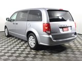 Used 2019 Dodge Grand Caravan SE image 3