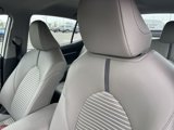 Used 2023 Toyota Camry SE image 6