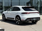 Certified 2024 Porsche Macan image 3