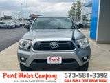 Used 2015 Toyota Tacoma 4x4 Double Cab image 2