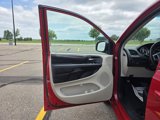 Used 2014 Dodge Grand Caravan SXT w/ Rear Park Assist Package image 4