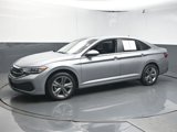 Used 2023 Volkswagen Jetta SE image 4