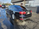 Used 2013 Volkswagen Jetta GLI Autobahn image 3
