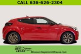 Used 2016 Hyundai Veloster image 4