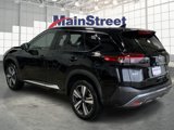 Used 2023 Nissan Rogue SL w/ SL Premium Package image 3